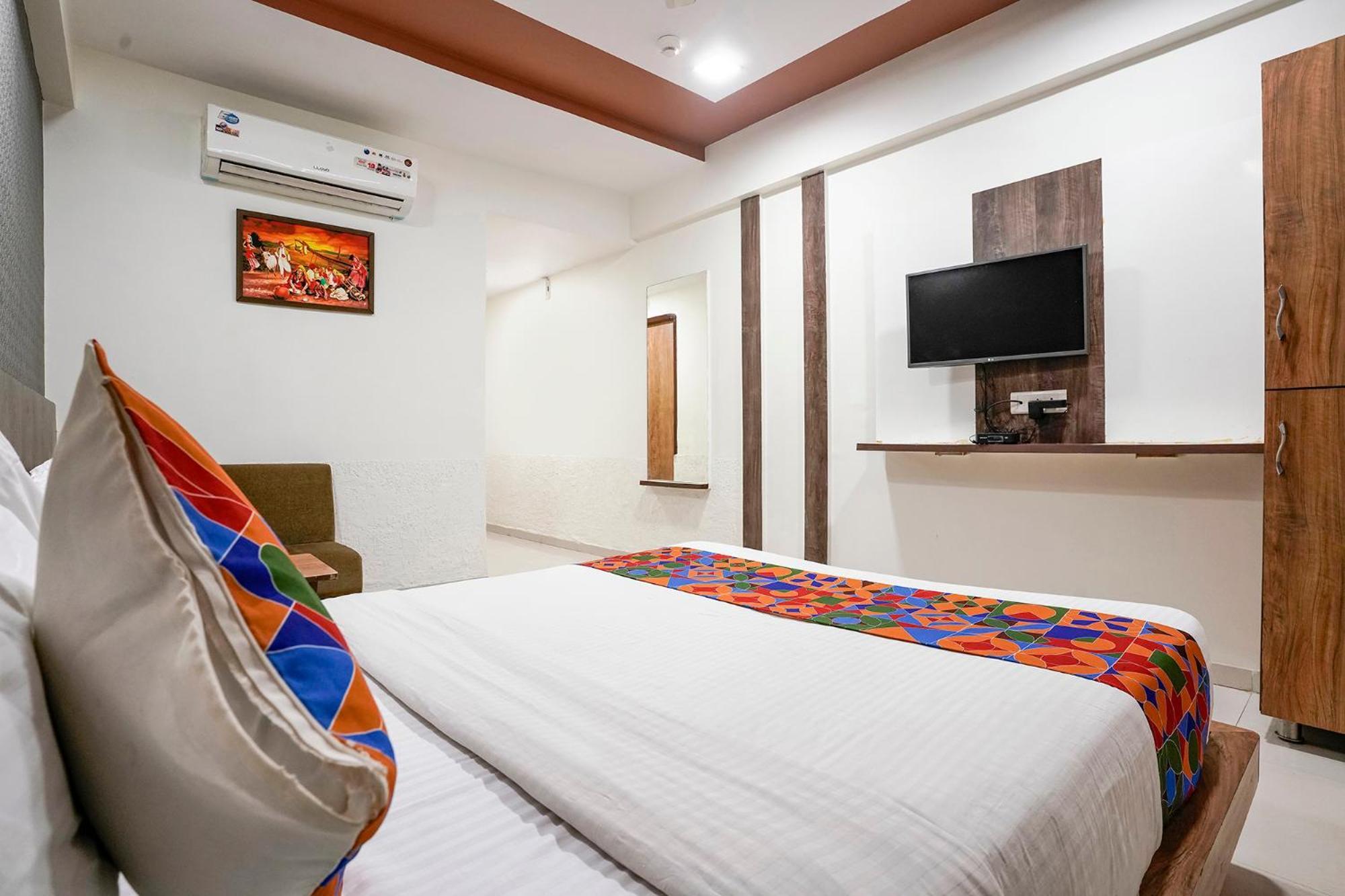 Fabhotel Galaxy I Ahmadábád Kültér fotó